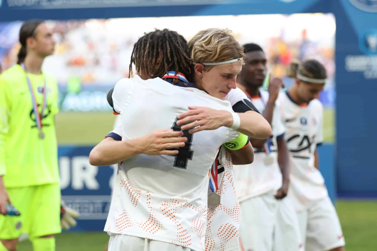 Robin Thiland Hérard suivi de près par Como