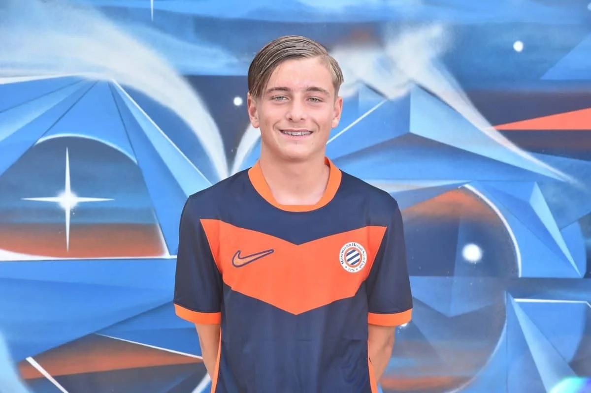Mathis Chambon rejoint les pros pour la préparation estivale de la saison 2026/2027