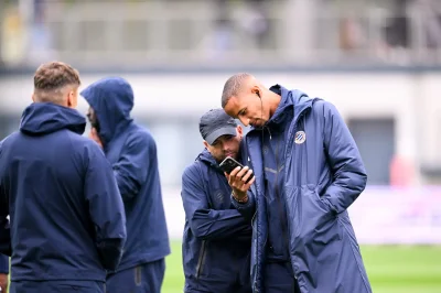 Le MHSC rend un bel hommage à Téji Savanier et salue Christopher Jullien