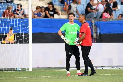 Magno Novaes: “Avec les gardiens, le coach nous demande de travailler sur l’aspect offensif”