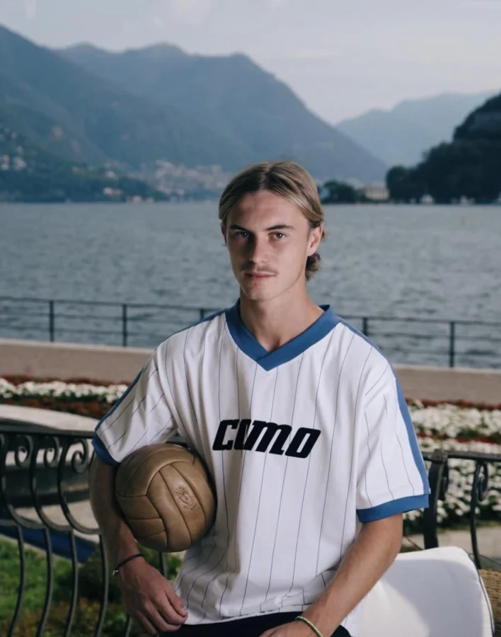 Robin Thiland Hérard s’engage avec Como 1907 et signe son premier contrat pro