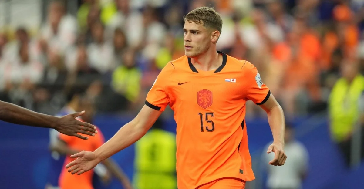 Mercato du Barça : Micky van de Ven dans le viseur