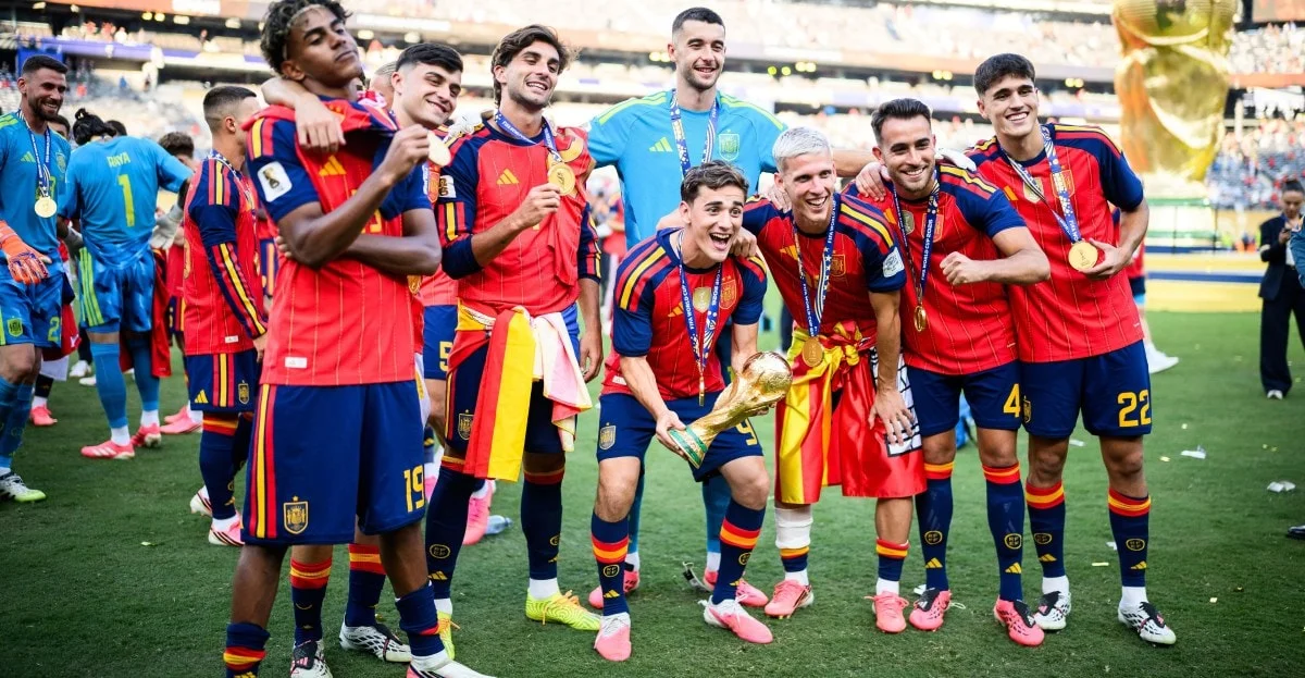 Lamine Yamal à la reprise de l’entraînement du Barça