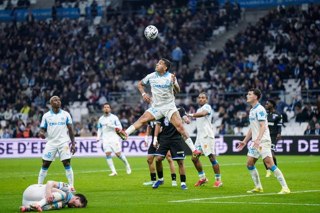 OM Mercato : le vestiaire olympien fissuré par un joueur désormais sur le départ ?