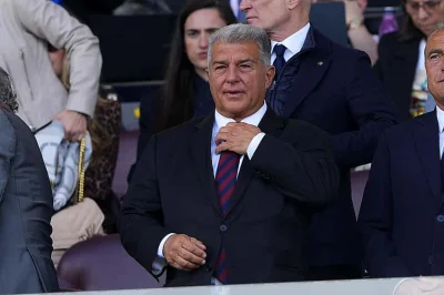 FC Barcelone Mercato : 300 M€ dans les caisses et une première recrue estivale pour Hansi Flick !
