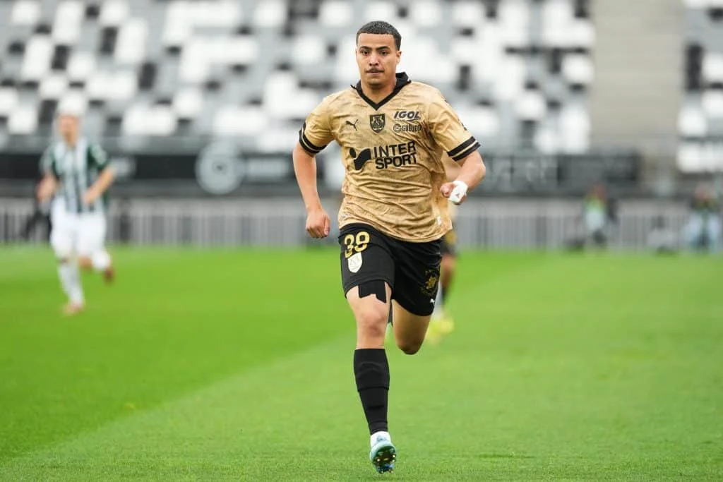 ASSE : un défenseur d’Amiens ciblé par Le Mans aura tout à gagner contre Saint-Étienne