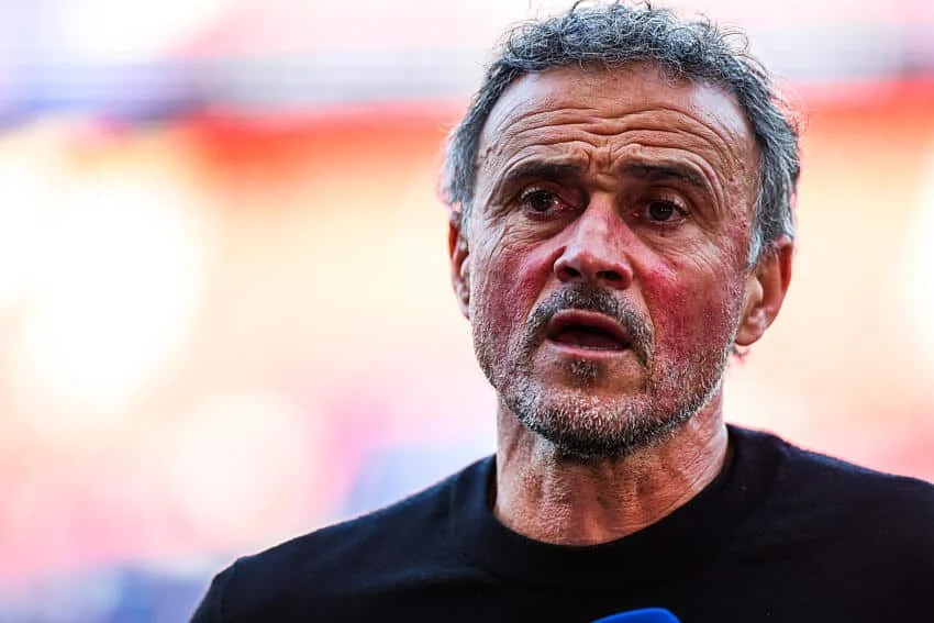 PSG : Luis Enrique fait une annonce choc et alpague les supporters  avant le Bayern 