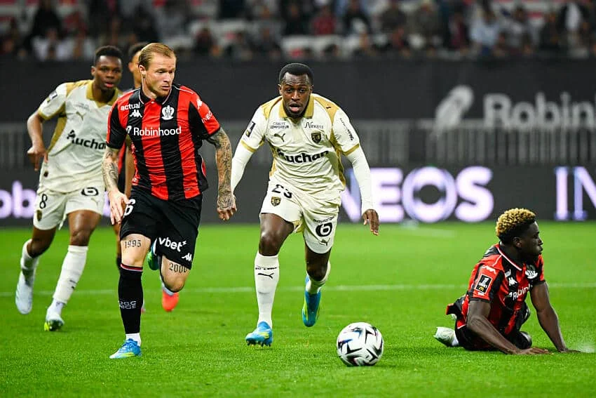 RC Lens : coup dur pour Pierre Sage avant le PSG 