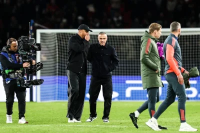 Bayern – PSG : Kompany crie au scandale arbitral, Luis Enrique chambre les Bavarois