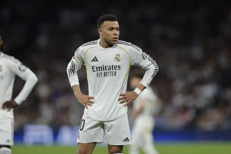 Real Madrid : un taulier envoyé à l’hôpital après une nouvelle bagarre, Mbappé mort de rire !