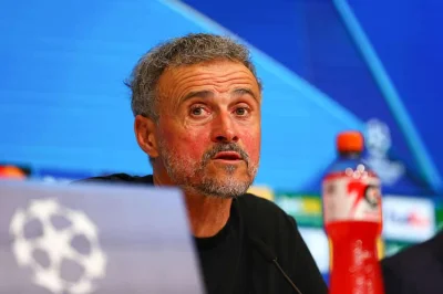 PSG Mercato : le FC Barcelone a craqué, une star mondiale en route vers Paris !