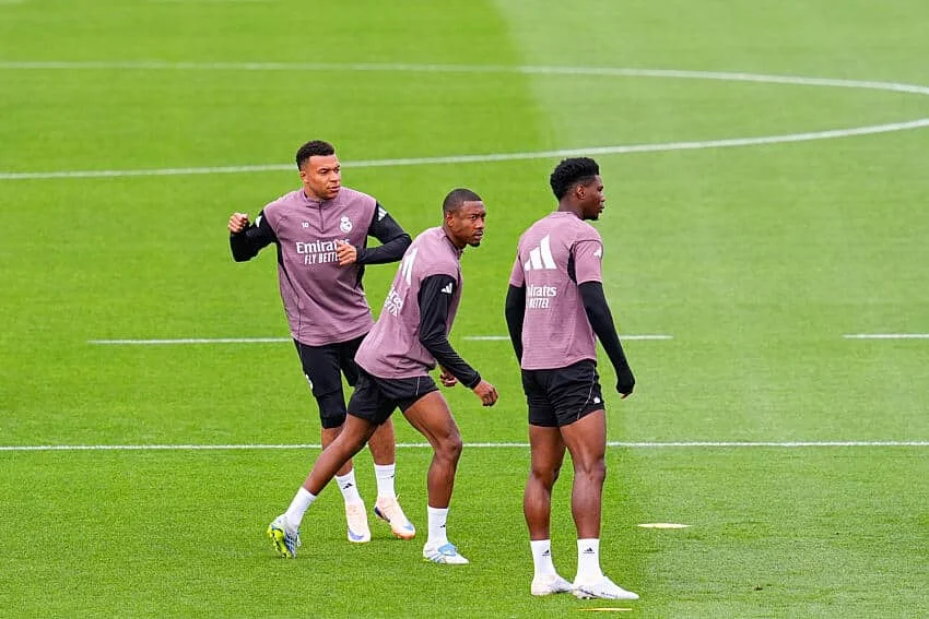 FC Barcelone – Real Madrid : coup dur pour Mbappé, une première historique pour le Barça dans le Clasico ?