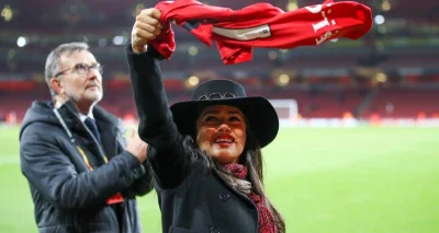 Stade Rennais : Salma Hayek en mode Ligue des Champions ! 