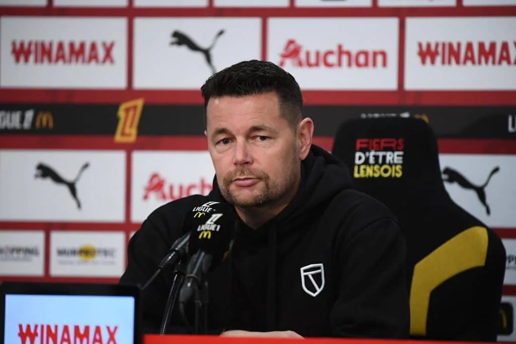 RC Lens – PSG : Sage annonce deux grosses nouvelles et met fin au suspense sur sa compo