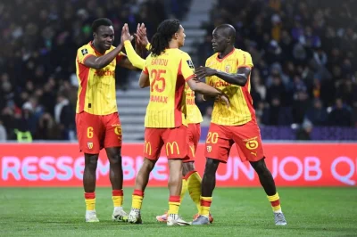 RC Lens Mercato : un top club européen débarque pour un taulier de Pierre Sage