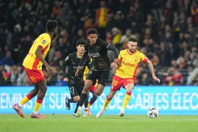 RC Lens – PSG (0-2) : Paris se fait malmener par les Sang et Or mais officialise son titre, les notes