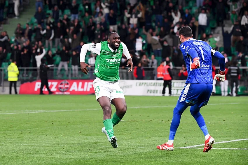 ASSE : coup de tonnerre avant les barrages de L1, le PSG et le RC Lens dans la boucle ! 