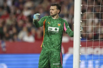 OM Mercato : qui es Stole Dimitrievski, le possible remplaçant de Rulli ?