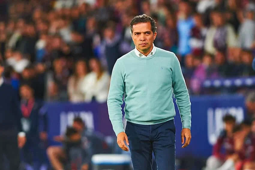 FC Nantes Mercato : snobé par Luis Castro, il fait rêver le FC Barcelone !