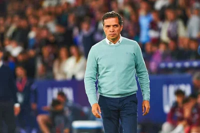 FC Nantes Mercato : snobé par Luis Castro, il fait rêver le FC Barcelone !