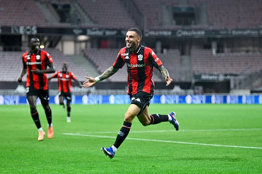 OGC Nice – ASSE (4-1) : les bonnes nouvelles s’enchaînent pour Jonathan Clauss après le maintien !