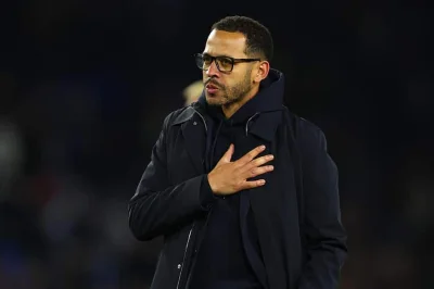 OM : un coach surprise finalement choisi pour l’après Beye ?