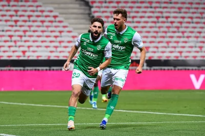 Stade Rennais Mercato : Haise prépare trois gros coups, dont un crack de l’ASSE et un ex de l’OL ! 