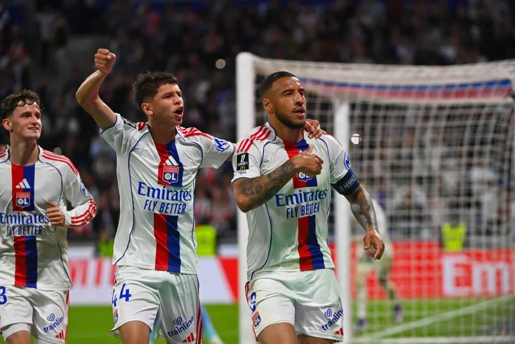 OL : deux départs programmés, mais une très grosse signature espérée ?