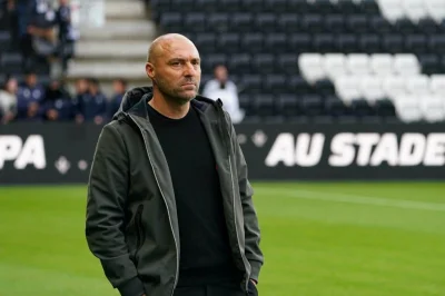 RC Lens : après Pocognoli, une nouvelle piste écartée pour l’après-Sage !