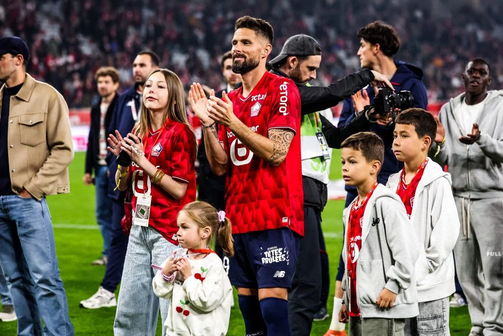 Giroud poursuit à Lille : le LOSC mise sur la continuité avant la Ligue des champions