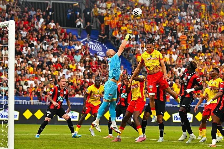 RC Lens Mercato : la cote d’un Lensois explose à 35 M€, l’OM et le PSG s’affolent ! 