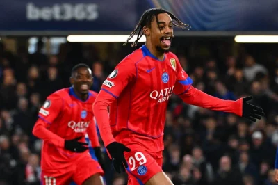 PSG Mercato : en plein Mondial, Barcola laisse filtrer un gros indice sur son avenir