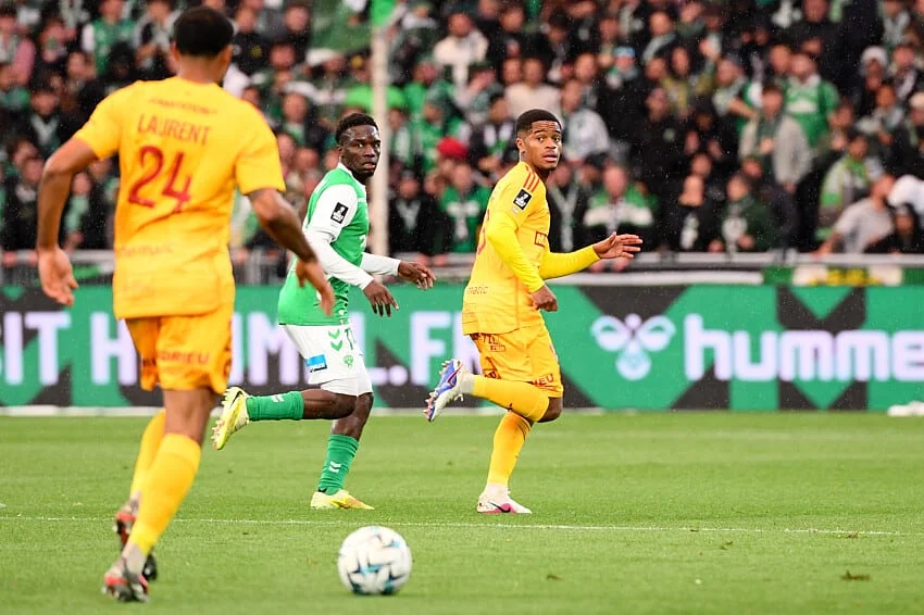 ASSE Mercato : Kilmer Sports prêt à offrir un solide milieu de Ligue 2  à Cathro ?