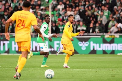 ASSE Mercato : Kilmer Sports prêt à offrir un solide milieu de Ligue 2 à Cathro ?