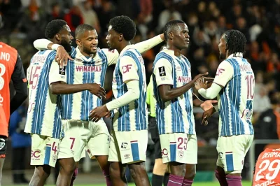 Stade Rennais Mercato : un attaquant prolifique de L1 a signé et pousse un chouchou de Haise vers la sortie ! 