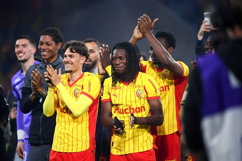 RC Lens Mercato : à peine arrivé, Toppmöller laisse filer un espoir du club chez un rival de L1 !