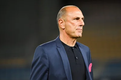 FC Nantes : un mystérieux renfort de Der Zakarian intrigue déjà les supporters