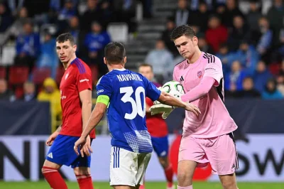 ASSE Mercato : le successeur idéal de Larsonneur déjà identifié