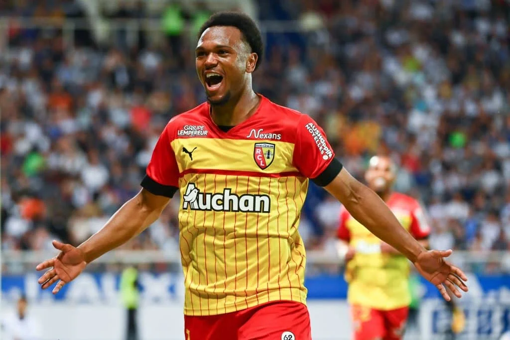 RC Lens Mercato : un nouveau cador de Ligue 1 fonce sur Loïs Openda !