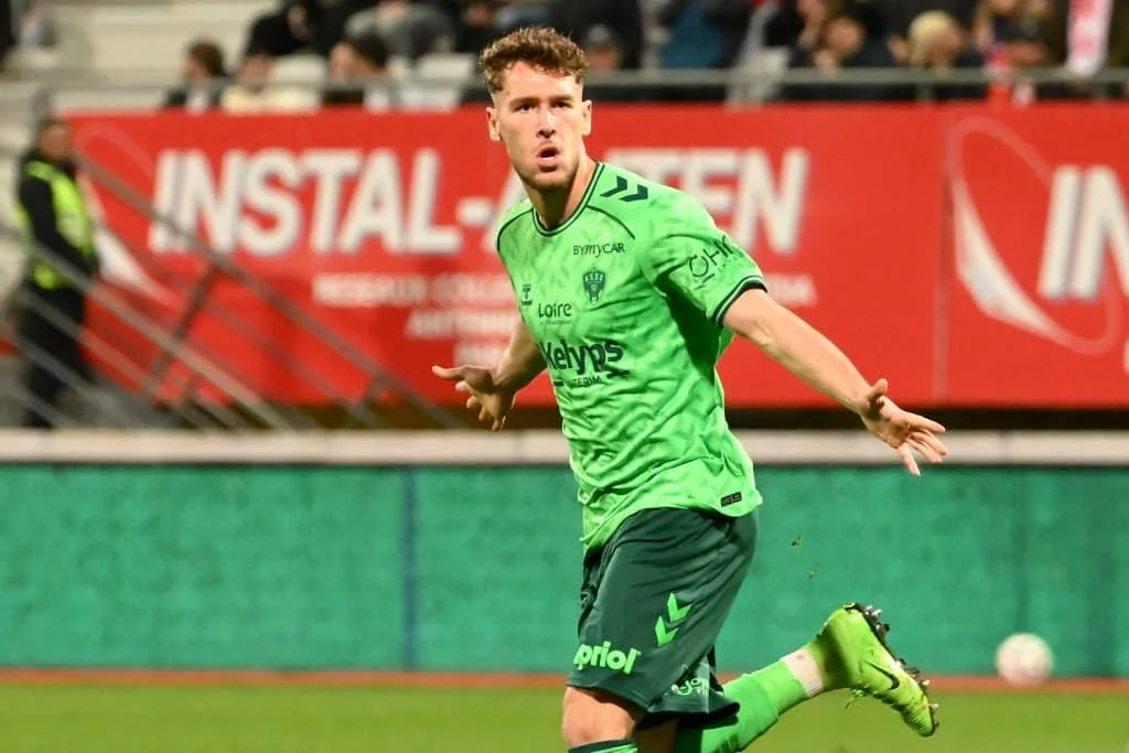 ASSE Mercato : un coach de Ligue 1 prêt à accueillir Stassin cet été ?