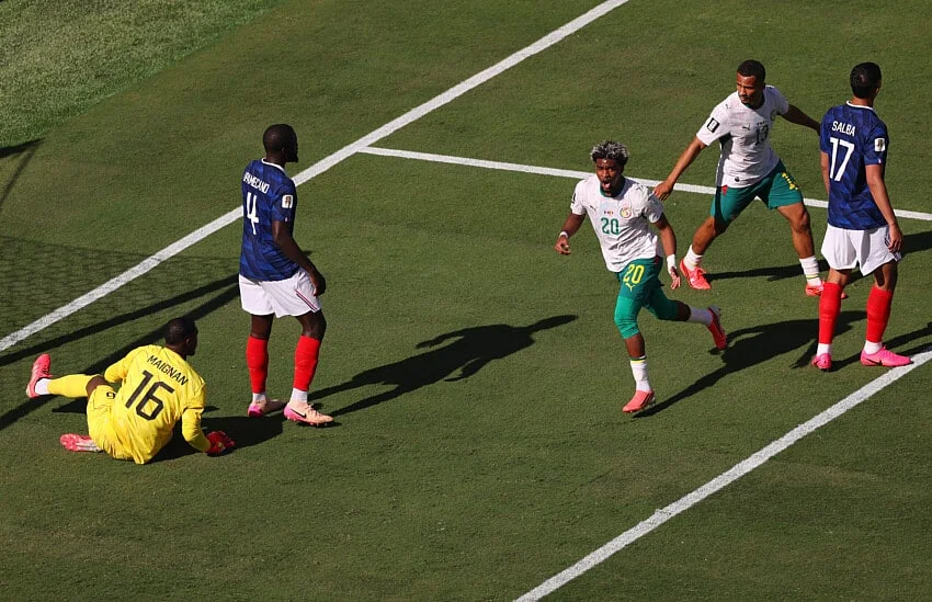 PSG Mercato : quatre transferts bouclés en Angleterre en pleine Coupe du Monde ?