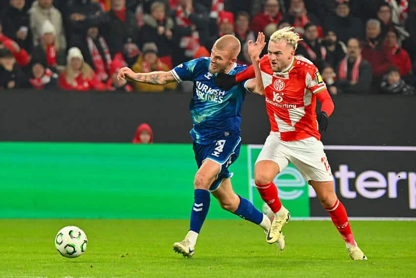 RC Lens Mercato : exit Sarr, Toppmöller a déjà trouvé son remplaçant ! 