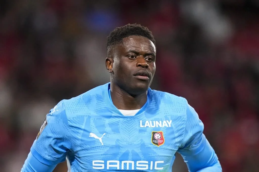 Stade Rennais Mercato : l’avenir de Samba est tranché, le nom de son remplaçant se précise