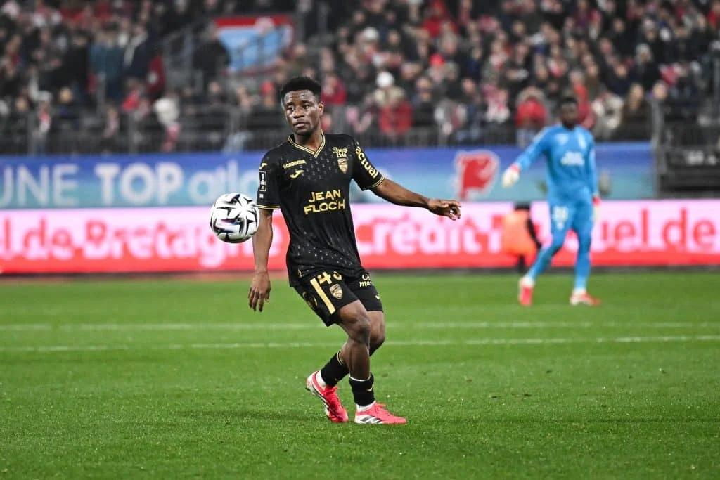OM Mercato : Marseille s’est cassé les dents pour un chouchou du RC Lens et de l’ASSE en Ligue 1