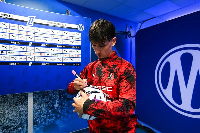 Stade Rennais Mercato : un autre attaquant que Lepaul a signé en catimini au RC Strasbourg ! 