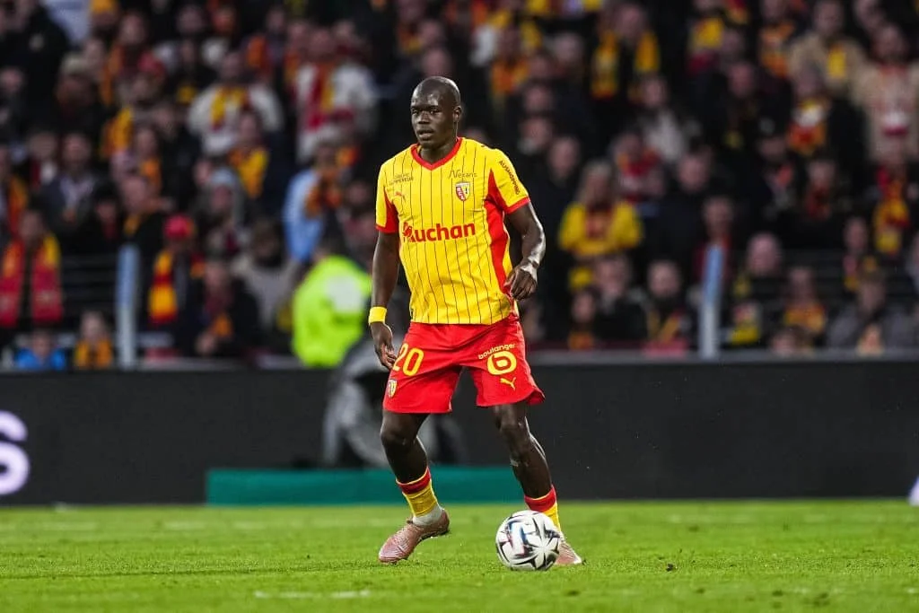RC Lens Mercato : les supporters indiquent à Toppmöller la voie à suivre avec Malang Sarr 