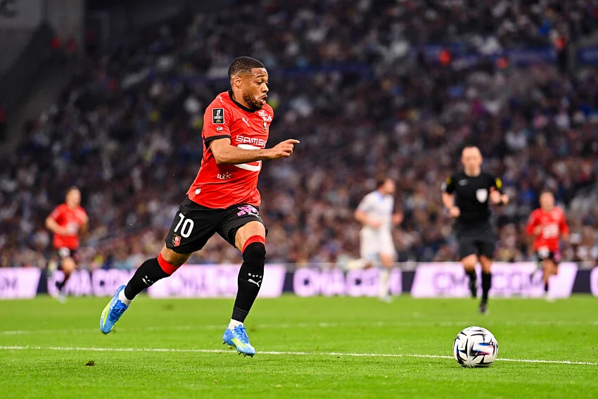 Stade Rennais Mercato : Haise recalé par une recrue surprise, un ex de l’ASSE s’invite à la reprise !  