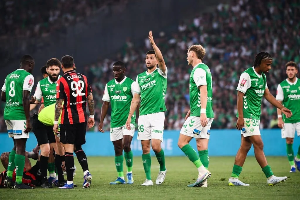ASSE : Ian Cathro perd déjà cinq joueurs, le mercato s’emballe