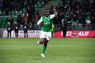 ASSE : un départ inévitable pour Mickaël Nadé et un autre cadre en défense ?