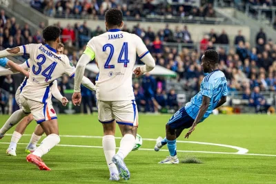ASSE Mercato : pisté par les Verts, l’OL, le RC Lens et le Stade Rennais, ce futur crack est attendu à Toulouse !